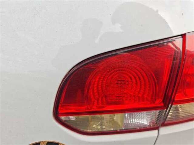 Piloto Portón Izquierdo Volkswagen Golf 1.6 ADVANCE BLUEMOTION [1.6 LTR. - 77 KW TDI DPF]