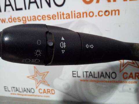 Foto 2ª: Mando Luces Citroen C4 BERLINA