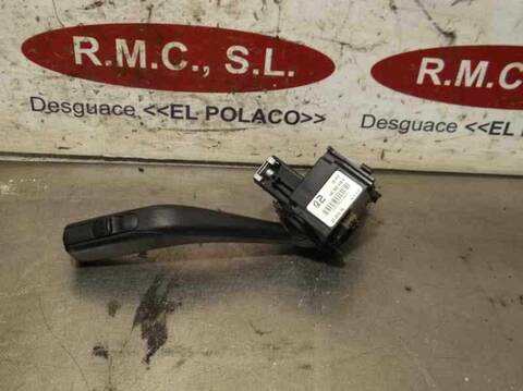 Foto 2ª: Mando Multifuncion Volkswagen Jetta 2.0 TDI 140CV 103KW [CBD] (2009)