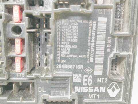 Foto 3ª: Caja Reles Fusibles Dacia Sandero ESSENTIAL 91CV 67KW [H4D E4] (2021)