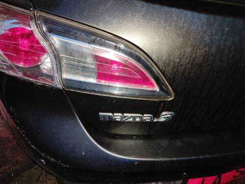 Piloto Portón Izquierdo Mazda 3 Y6 BERLINA