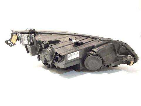 Foto 2ª: Faro Izquierdo Volkswagen Golf STYLE 131CV 96KW (2020)