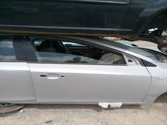Puerta Delantera Derecha Chevrolet Cruze LS 150CV 110KW