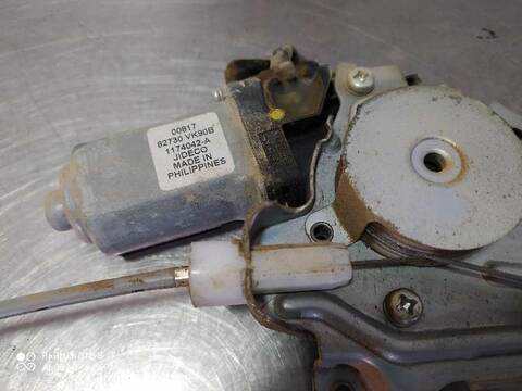 Foto 2ª: Elevalunas Manual Trasero Derecho Nissan NP300 DOUBLE CAB 4X4 133CV 98KW [YD25DDTI] (2011)