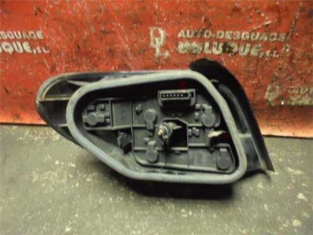 Foto 2ª: Piloto Trasero Derecho Citroen Xsara 1.6 16V [NFU (TU5JP4)]