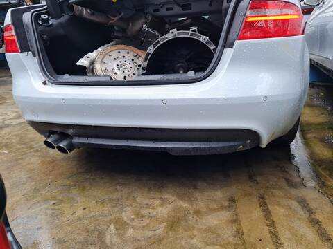 Paragolpes Trasero Jaguar XE PORTFOLIO 180CV 132KW