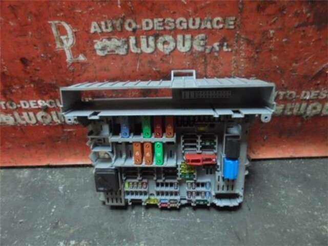 Foto 3ª: Caja Reles Fusibles Bmw Serie 3 315 2.0 320D [2.0 LTR. - 120 KW 16V DIESEL] [M47N 204 D4]