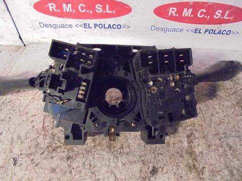 Foto 4ª: Mando Multifuncion Nissan Terrano 2.7 TD 125CV 92KW [TD27TI] (1997)