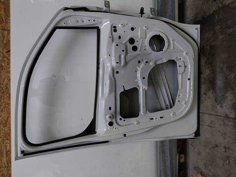 Puerta Delantera Izquierda Peugeot Expert 144CV 106KW