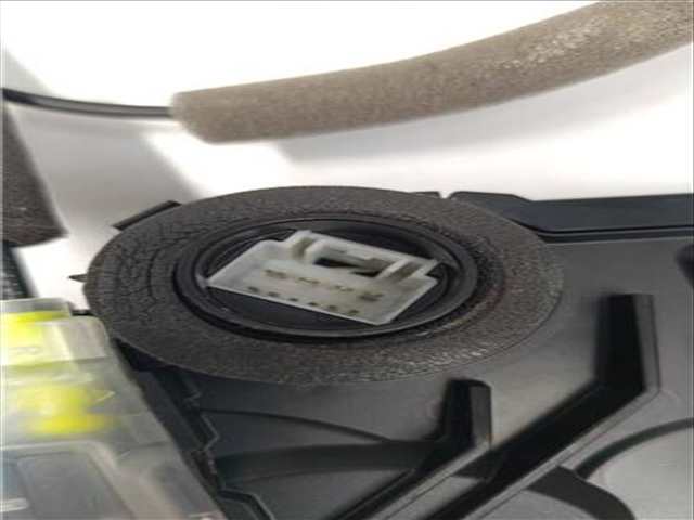 Foto 2ª: Cerradura Puerta Trasera Derecha Lexus UX HEV 152CV [XM20A-U91C] (2021)