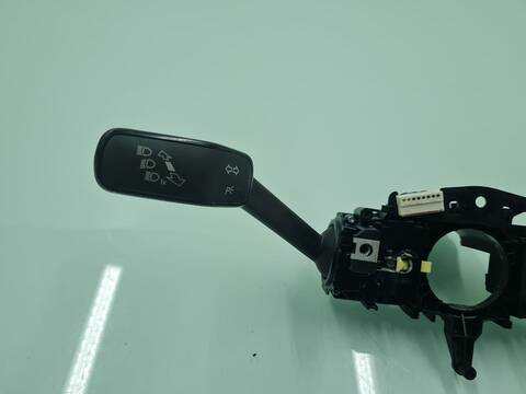 Foto 3ª: Mando Multifuncion Volkswagen Golf SPORT 131CV 96KW [DPBA] (2020)