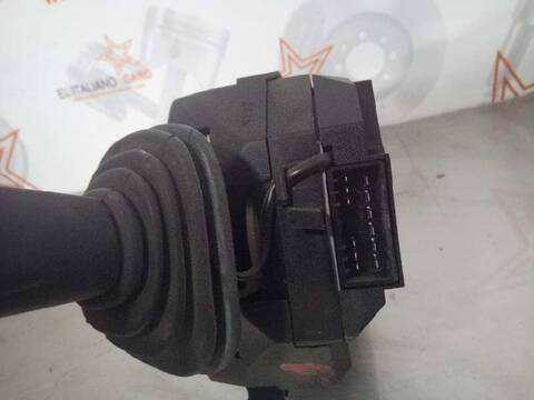 Foto 2ª: Mando Luces Fiat Stilo 115CV 85KW