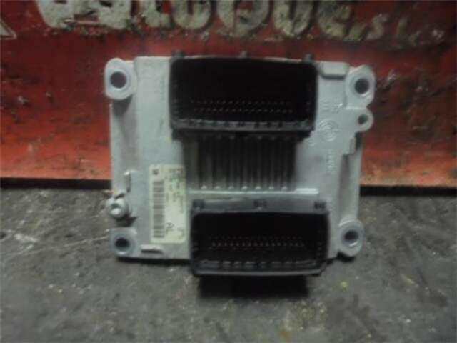 Centralita Motor ECU Opel Agila 1.2 16V TWINPORT