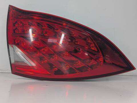 Piloto Trasero Izquierdo Porsche Cayenne M059E AUT.