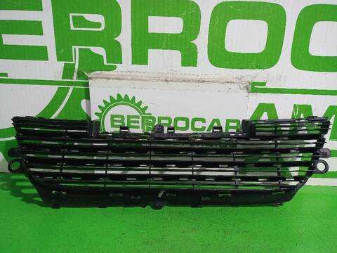 Foto 2ª: Rejilla Delantera Peugeot 2008 ALLURE 110CV (2013)