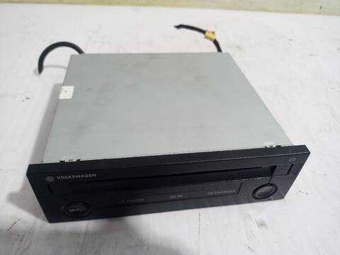 Foto 2ª: Sistema Audio Radio CD Volkswagen Passat ADVANCE 131CV [AVF] (2000)