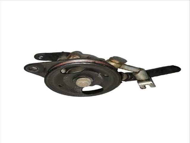 Foto 2ª: Bomba de Direccion Nissan Cabstar 35.13 DCI 45.13 DCI 2.5 F24M) (2006)