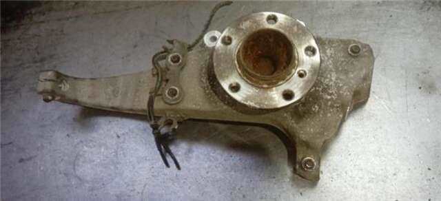Mangueta Delantera Izquierda Bmw Serie 5 518 520D 2.0 TURBODIESEL