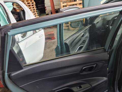 Elevalunas Manual Trasero Izquierdo Hyundai i20 ESSENCE 84CV 62KW