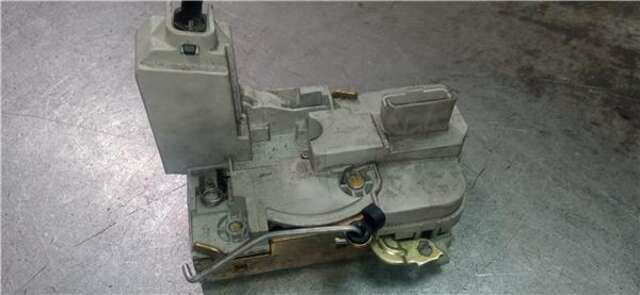 Cerradura Puerta Delantera Izquierda Peugeot 307 2.0 BREAK XR [2.0 LTR. - 66 KW HDI CAT]
