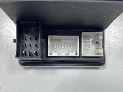 Foto 2ª: Centralita Cierre Centralizado Audi A3 VERSION INDEFINIDA (2000)