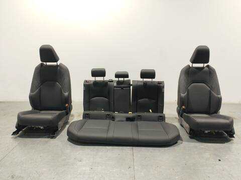 Asientos Traseros Lexus UX 250H MZAH10) 178CV 131KW