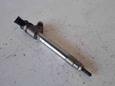 Inyectores Peugeot 208 YH01