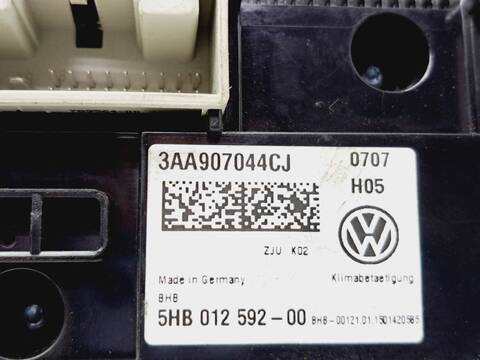 Foto 2ª: Mando Climatizador Volkswagen Touran 1.6 TDI DPF 105CV 77KW [CAY] (2015)