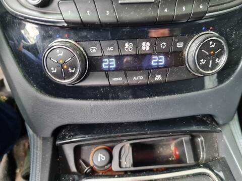 Mando Calefacción A. A. Peugeot 508 ACTIVE 140CV 103KW
