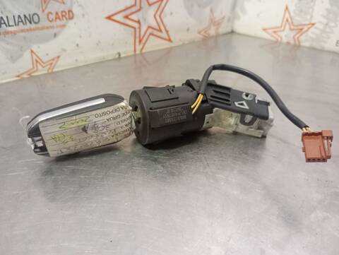 Foto 2ª: Antirrobo Peugeot 308 STYLE 120CV 88KW [BH01] (2017)