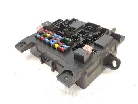 Foto 2ª: Caja Reles Fusibles Peugeot 4007 2.2 HDI 156CV 115KW [4HK] (2011)
