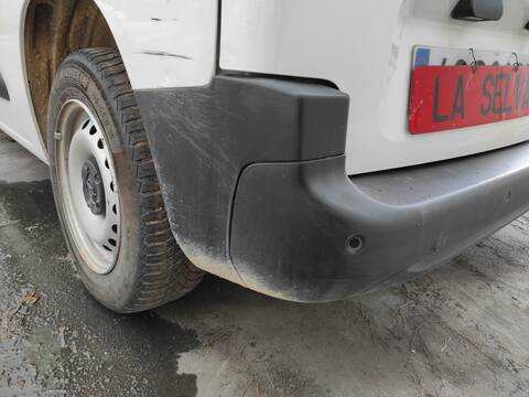 Foto 2ª: Paragolpes Trasero Opel Combo BH02 (2020)