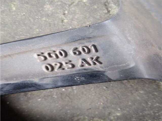 Foto 2ª: Juego LLantas Volkswagen Golf 2.0 ADVANCE BLUEMOTION TECH. [2.0 LTR. - 110 KW TDI] [CRL]