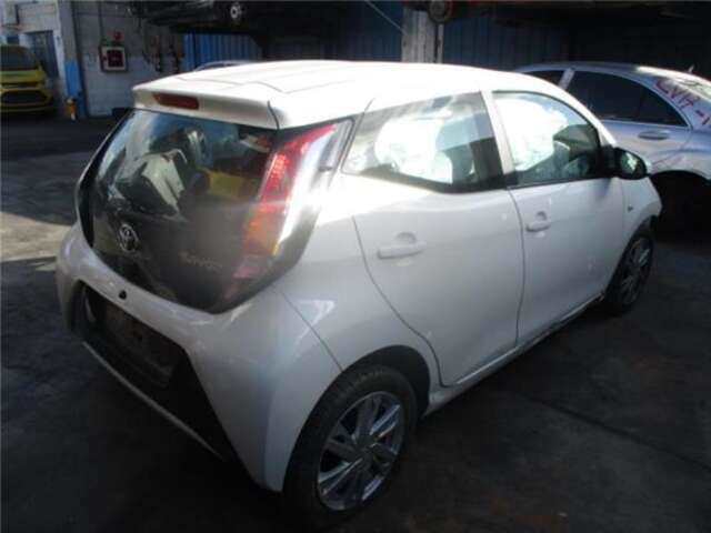 Foto 2ª: Mangueta Delantera Izquierda Toyota Aygo 1.0 12V [1KR]