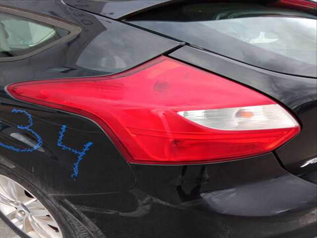 Foto 2ª: Piloto Trasero Izquierdo Ford Focus 1.6 TI 125CV 92KW [PNDA,PNDD] (2014)