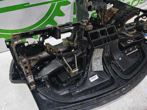 Foto 2ª: Salpicadero Peugeot 2008 ALLURE 110CV (2013)