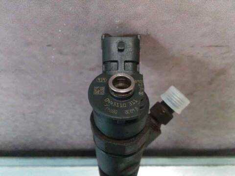 Foto 2ª: Inyectores Citroen C4 1.6 HDI CAT 9HY - DV6TED4) BERLINA 109CV 80KW [9HX] (2004)