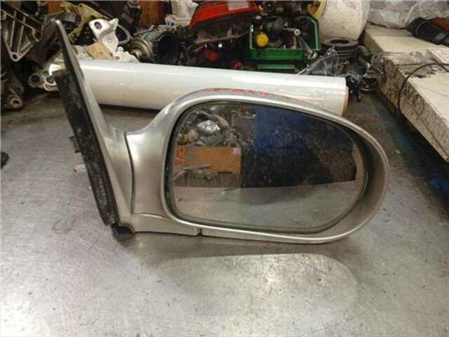 Retrovisor Derecho Kia Carnival 2.9 TD