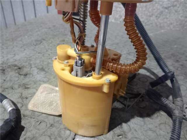 Foto 3ª: Aforador Ford Windstar 3.0 BÁSICO (1999- ) [3.0 LTR. - 108 KW V6 CAT]