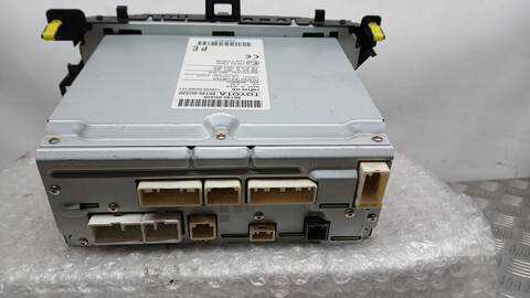 Foto 2ª: Sistema GPS Toyota Yaris 1.5 HYBRID NHP130_) 101CV 74KW [1NZFXE] (2016)