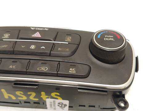 Foto 4ª: Mando Climatizador Kia Sorento 2.2 CRDI 197CV 145KW [D4HB] (2014)