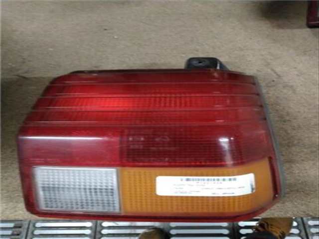 Piloto Trasero Derecho Toyota Starlet 1.3 3-D S