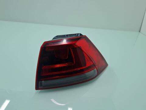 Piloto Trasero Derecho Volkswagen Golf ADVANCE BLUEMOTION 150CV 110KW