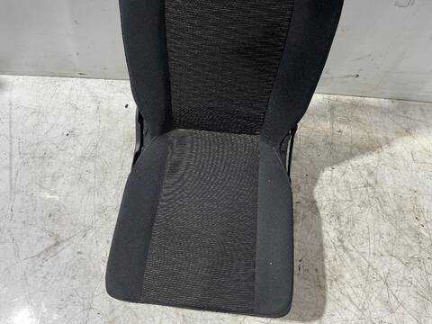 Foto 2ª: Asientos Traseros Renault Scenic GRAND CONFORT DYNAMIQUE 131CV [F9Q818] (2003)