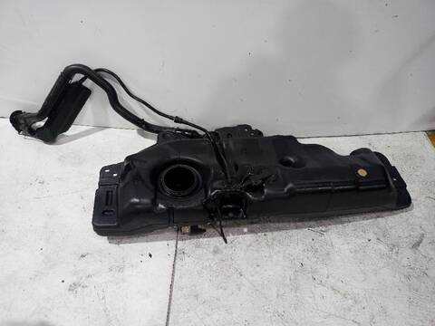 Foto 3ª: Deposito de Combustible Renault Clio 1.2 58CV (1998)