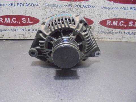 Foto 1ª: Alternador Renault Megane 1.9 D AUTHENTIQUE BERLINA 80CV 59KW I FASE 2 BERLINA BA0) [F9Q Q7] (2002)