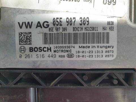 Foto 3ª: Centralita Motor ECU Volkswagen T-Roc ADVANCE 5P (2017)
