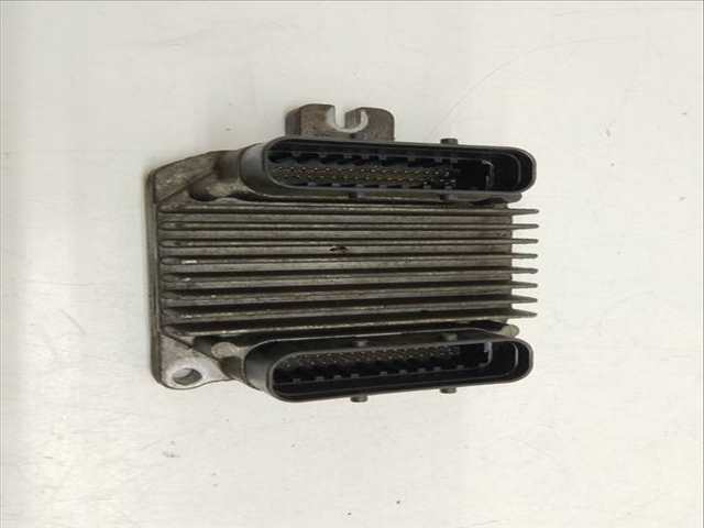 Centralita Motor ECU Opel Vectra BASICO 1999 ) BERLINA 100CV 74KW