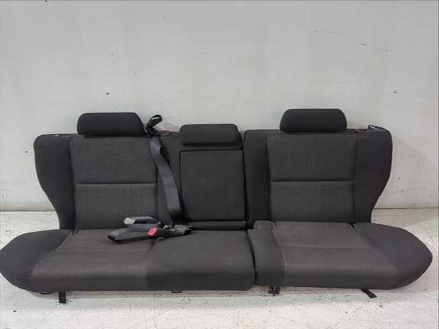 Asientos Traseros Toyota Avensis 1.8 ZZT251_) 129CV