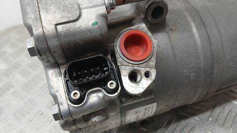 Foto 3ª: Compresor Aire Acondicionado Mercedes Clase GLC Coupe 350 E 4-MATIC 253.354) COUPE 320CV 235KW [274920] (2018)